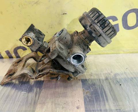 81521166075 Клапан ускорительный для Daf CF