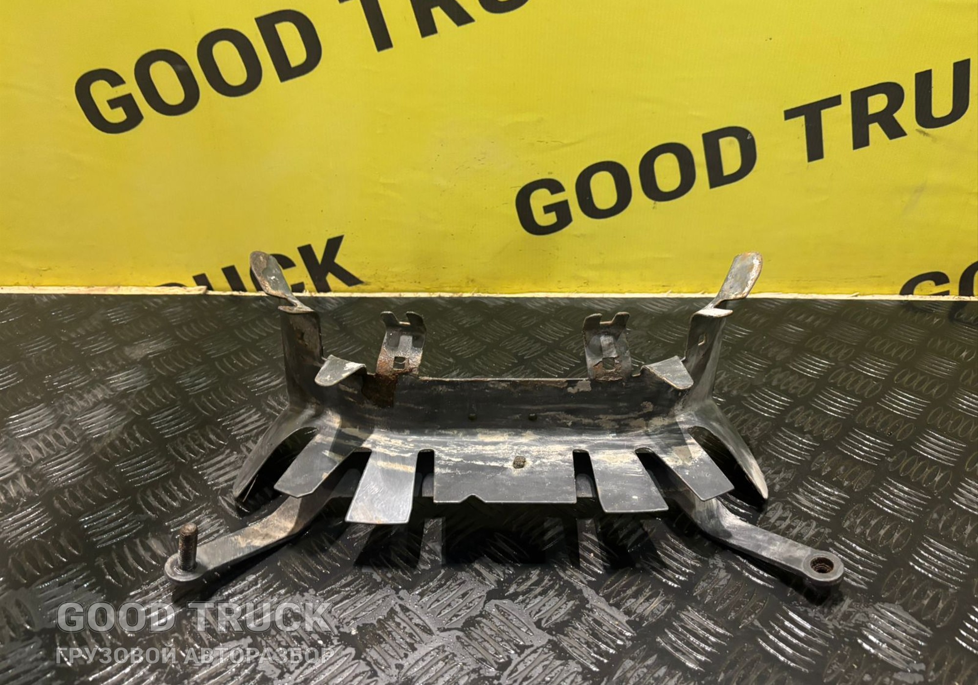 156534 Направляющий канал электропроводки для Scania 5-series R (с 2004 по 2016)