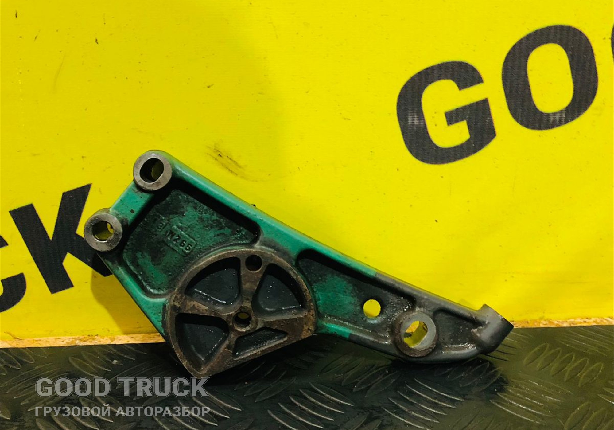 20497896 Кронштейн ролика натяжителя Volvo FH для Volvo FH 3 (с 2008 по 2012)