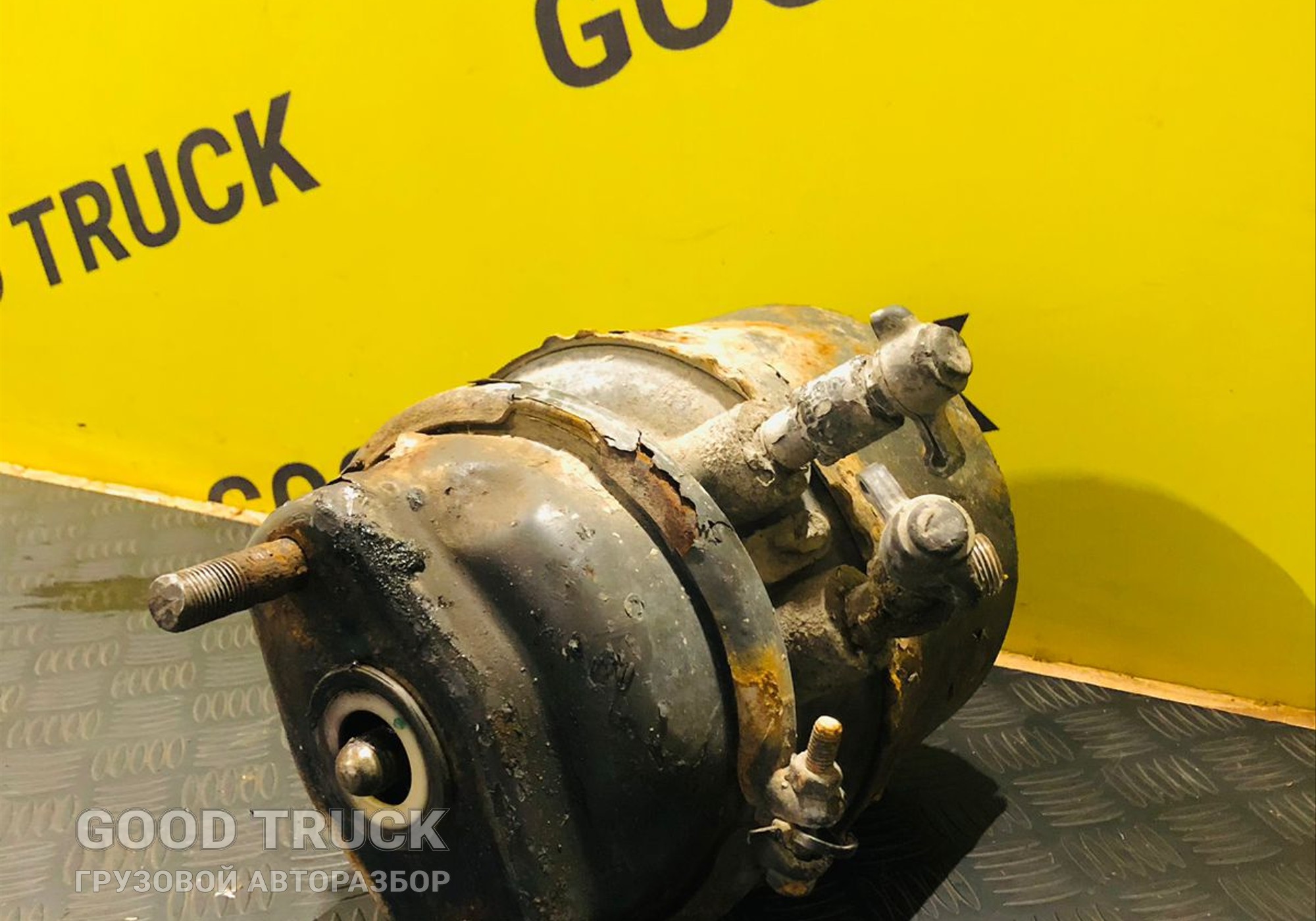 2413457 Энергоаккумулятор задний Scania 5-series для Scania 5-series R (с 2004 по 2016)