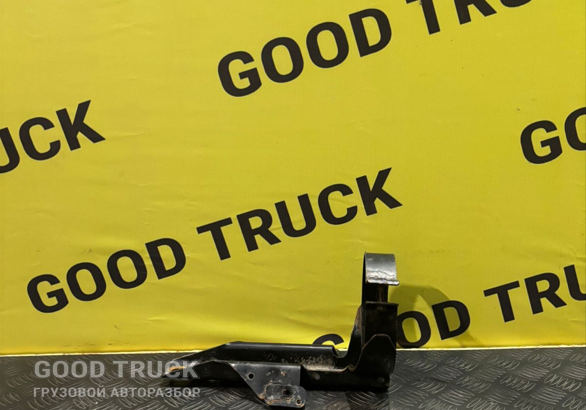 DZ9X189470390 Кронштейн гидроусилителя для Shacman X6000 (с 2020)