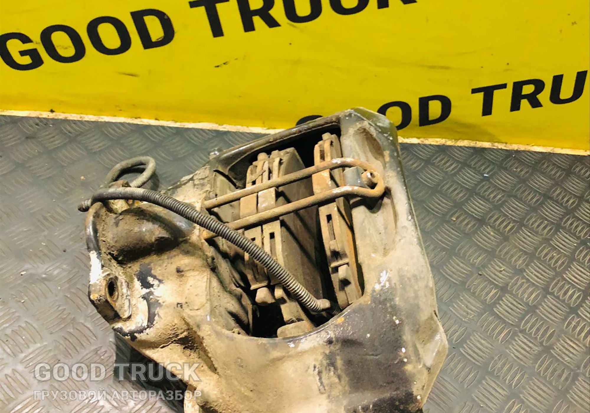 81508046580 Суппорт передний правый Man TGS II для Man