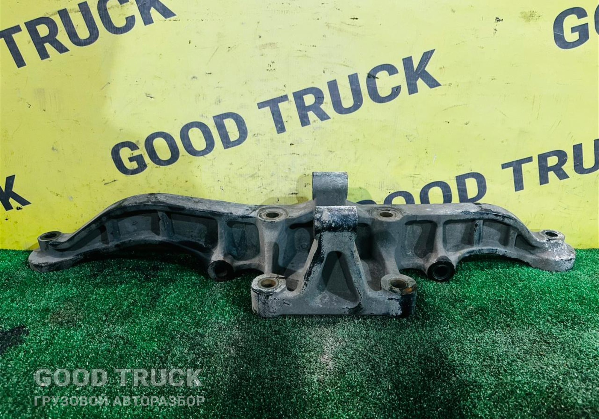 DZ9X259520215 Кронштейн пневморессоры левый для Shacman X6000 (с 2020)