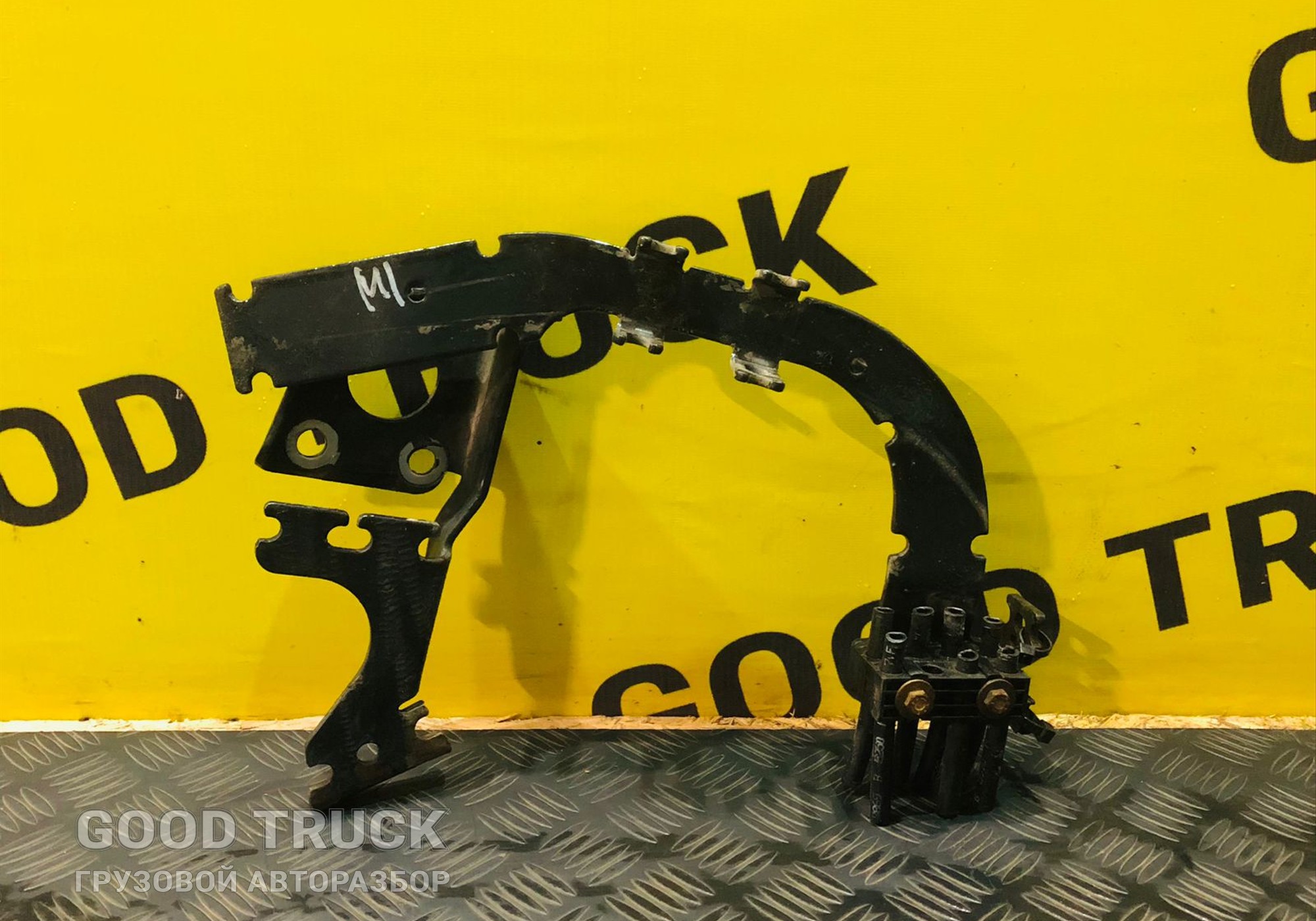 81517155068 Кронштейн проводки для Man TGS II для Man TGS II (с 2012)