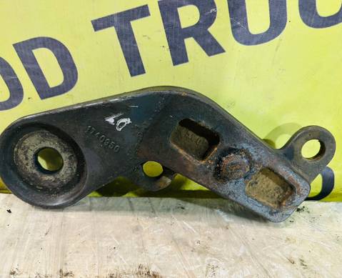 1740950 Кронштейн переднего амортизатора левый для Daf CF