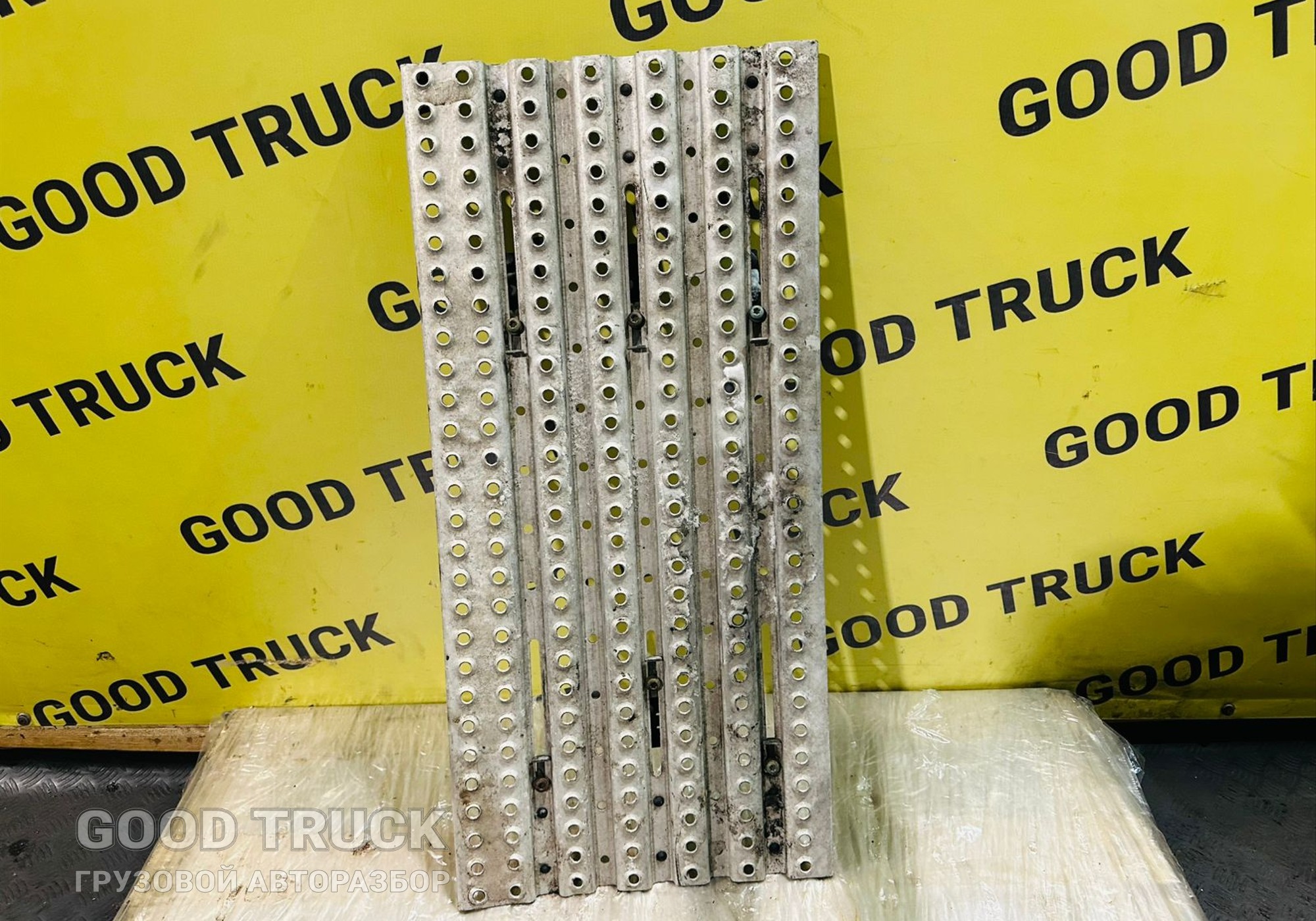 81429020292 Трап на раму для Man TGX II (с 2012)