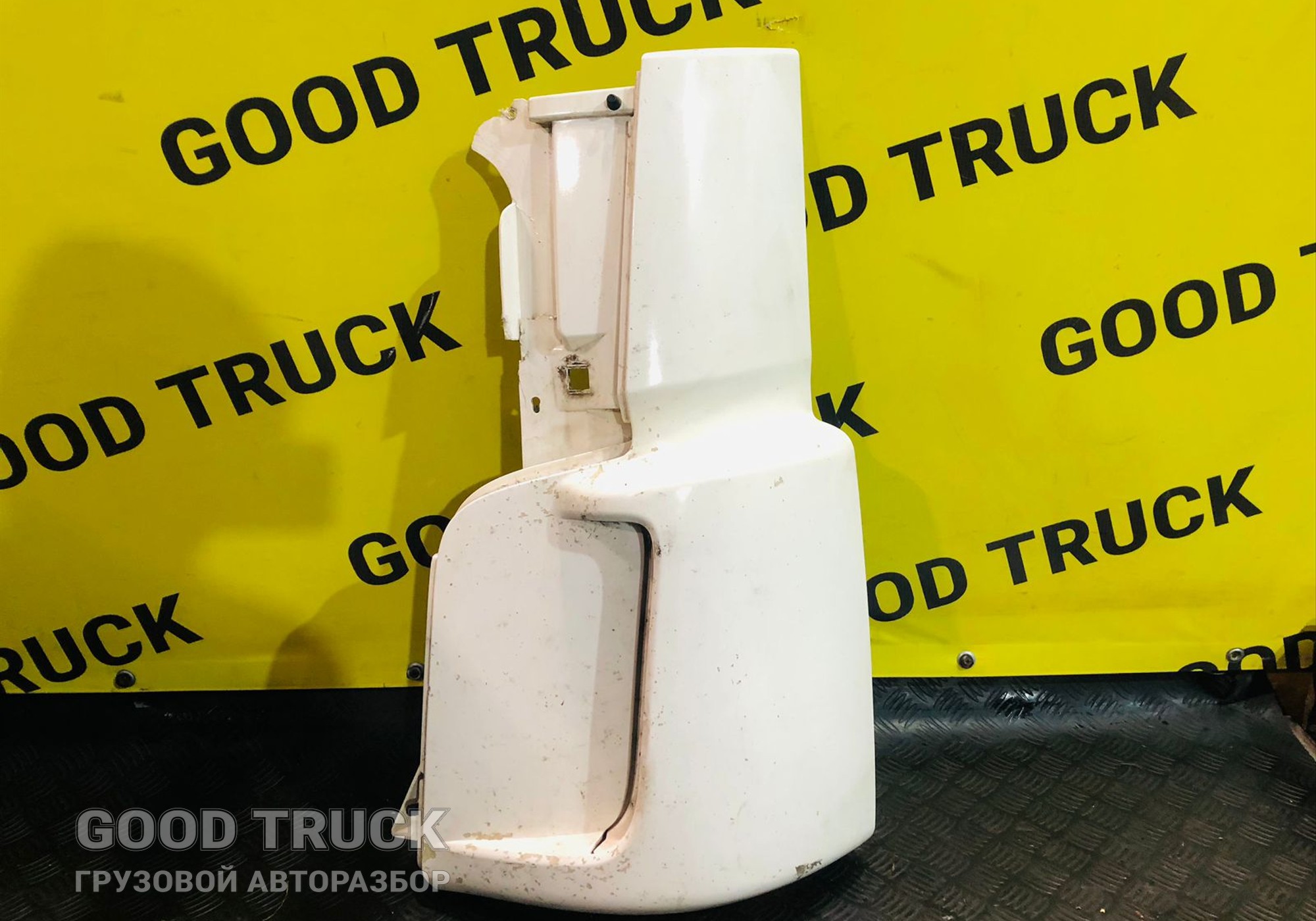 54908401215 Дефлектор кабины левый для КАМАЗ 5490 (с 2013)