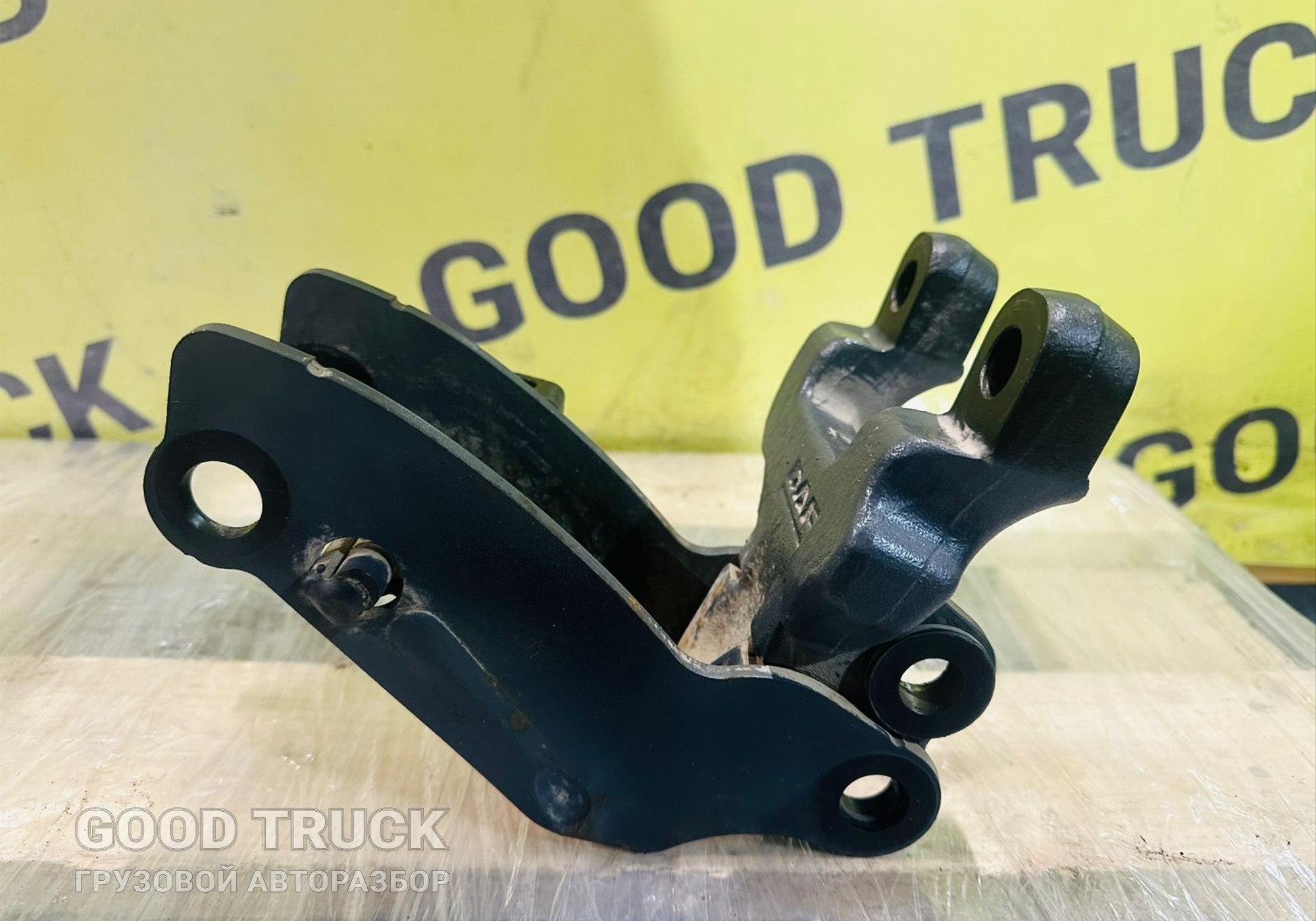 1850663 Кронштейн торсиона кабины левый для Daf XG