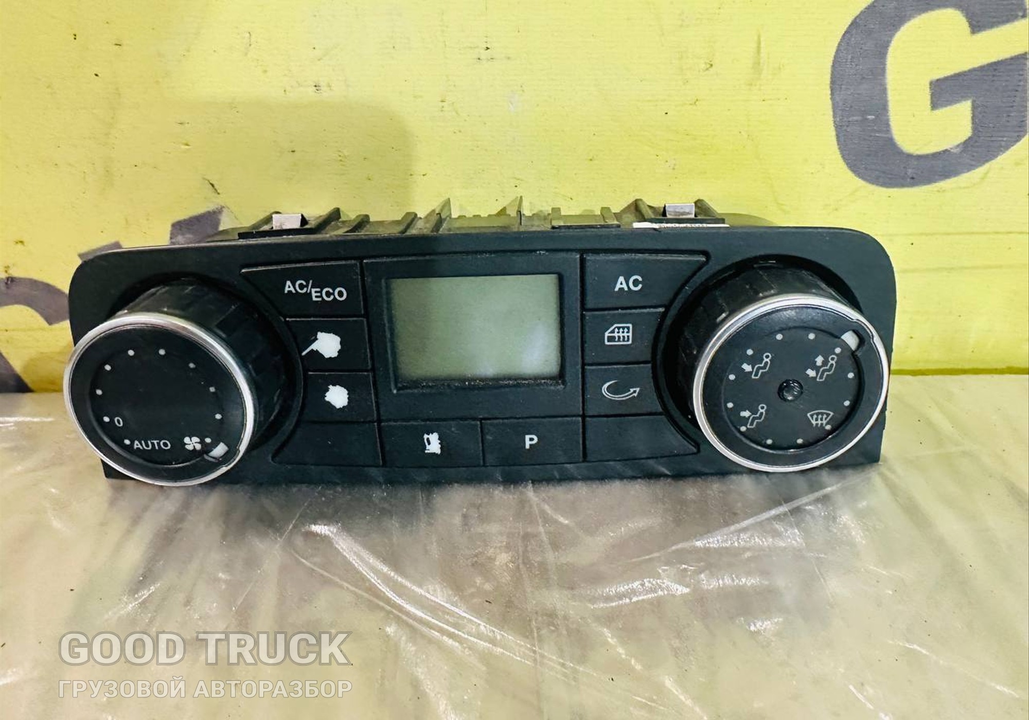 81619906081 Блок управления климатконтролем для Man TGS II (с 2012)