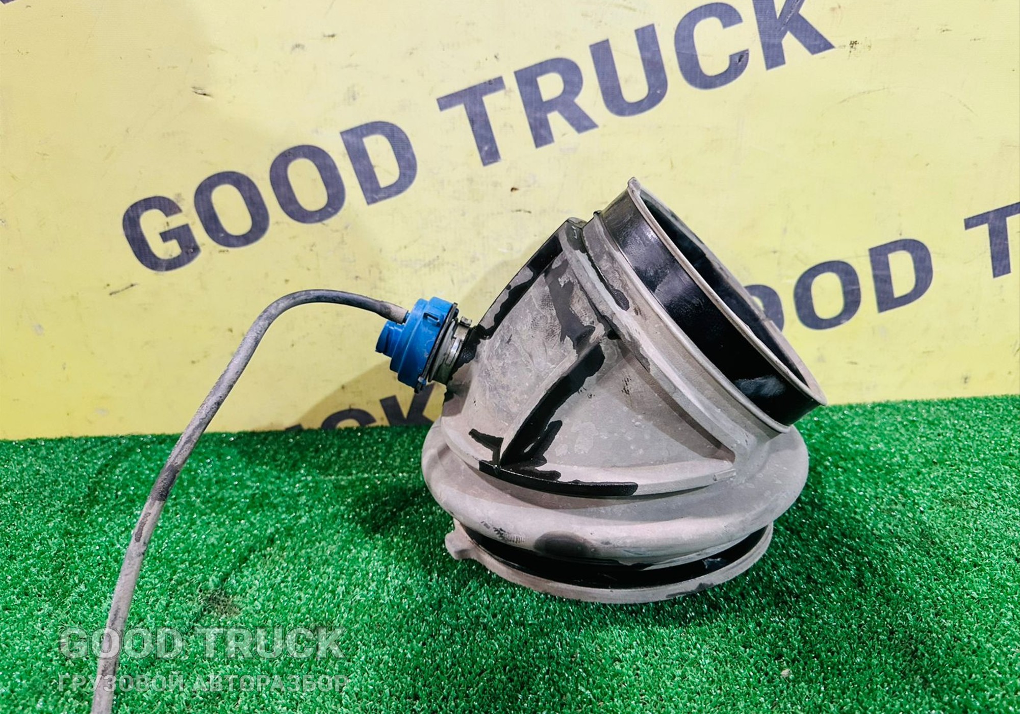 21115482 Патрубок воздушного фильтра для Volvo FH