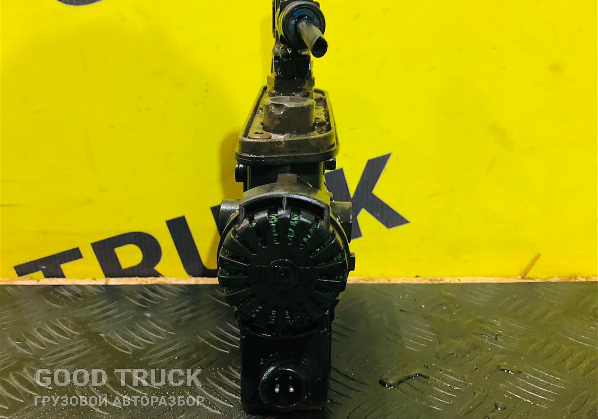 21083657 Кран уровня пола главный для Volvo FH 3 (с 2008 по 2012)