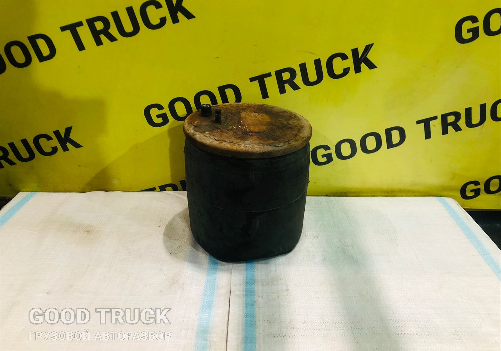 81436010152 Подушка пневматическая задняя MAN TGA TGS TGX