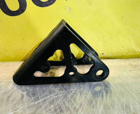 81417010090 Кронштейн амортизатора кабины для Man TGX I (с 2007)