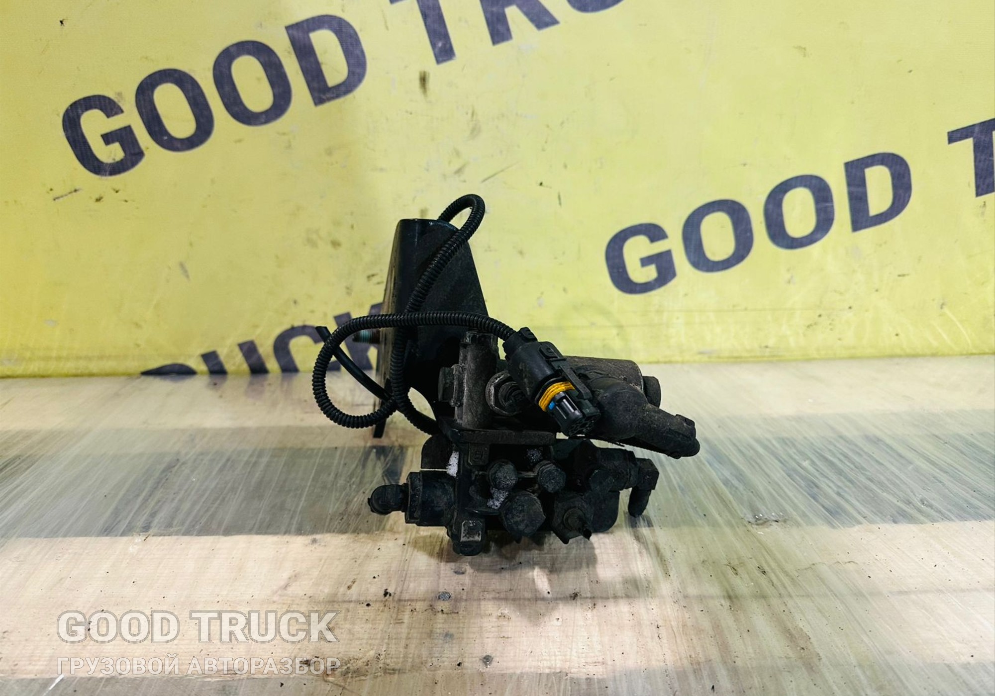 81981830000 Распределитель тормозных сил для Man F2000 I (с 1994 по 1998)