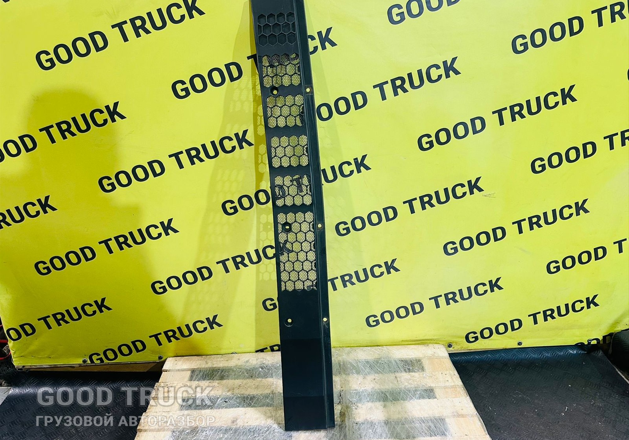 81082012618 Накладка воздухозаборника для Man TGL I (с 2005 по 2008)