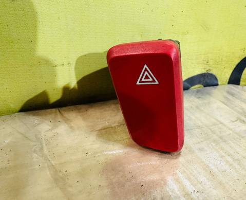 2289858 Кнопка аварийной сигнализации для Daf XG+