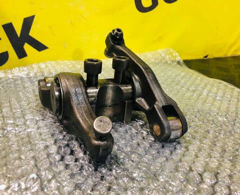 51042006029 Ось рокеров в сборе двигателя D2066 для Man TGX