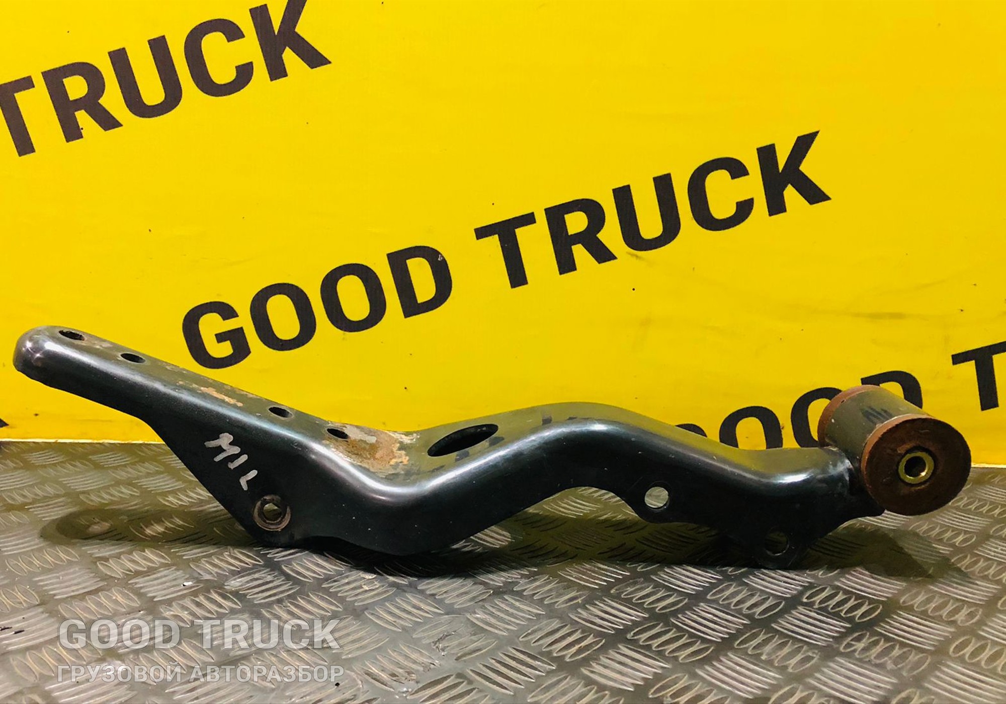 85417016001 Кронштейн замка кабины Man TGS II для Man TGS I (с 2007)