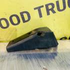 1865878 Кронштейн амортизатора переднего верхний для Daf XF