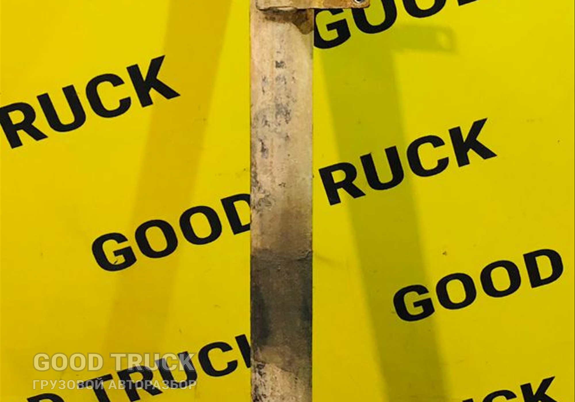 1370485 Патрубок ретардера кпп Scania 5-series R для Scania 5-series R (с 2004 по 2016)