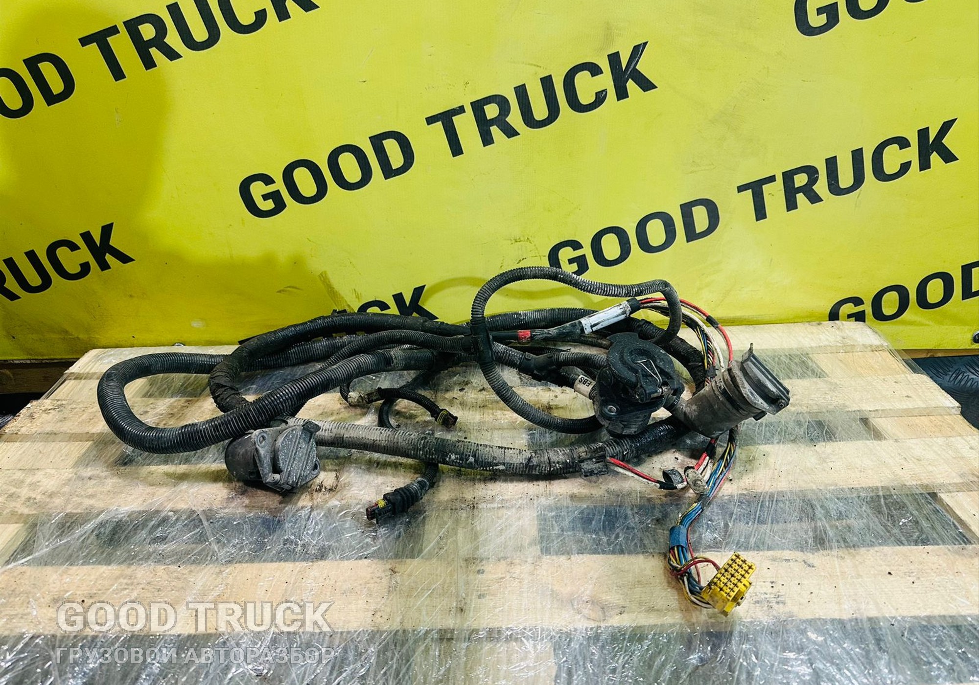 1887592 Проводка перекидок Daf XF105 для Daf XF105 (с 2005)