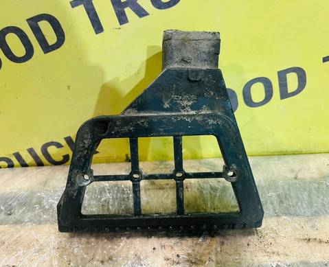 1641631 Кронштейн подножки правый для Daf XF95