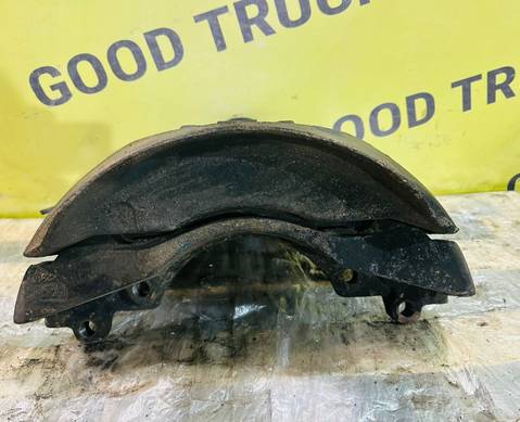 68324857 Суппорт передний правый/ задний левый для Renault