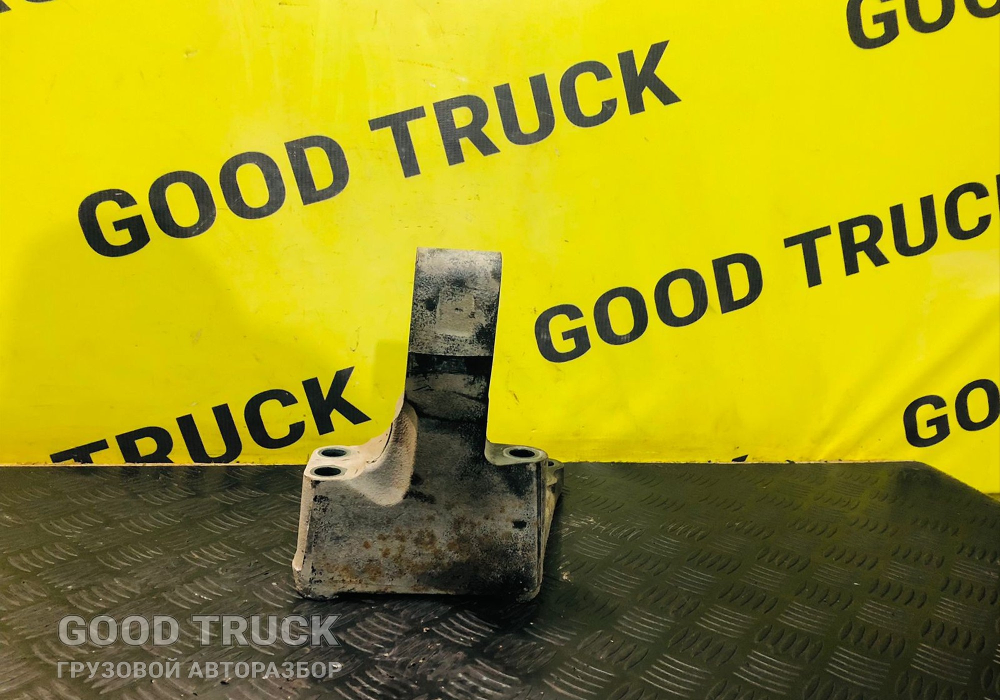 51415013088 Кронштейн двигателя задний левый для Man TGX I (с 2007)