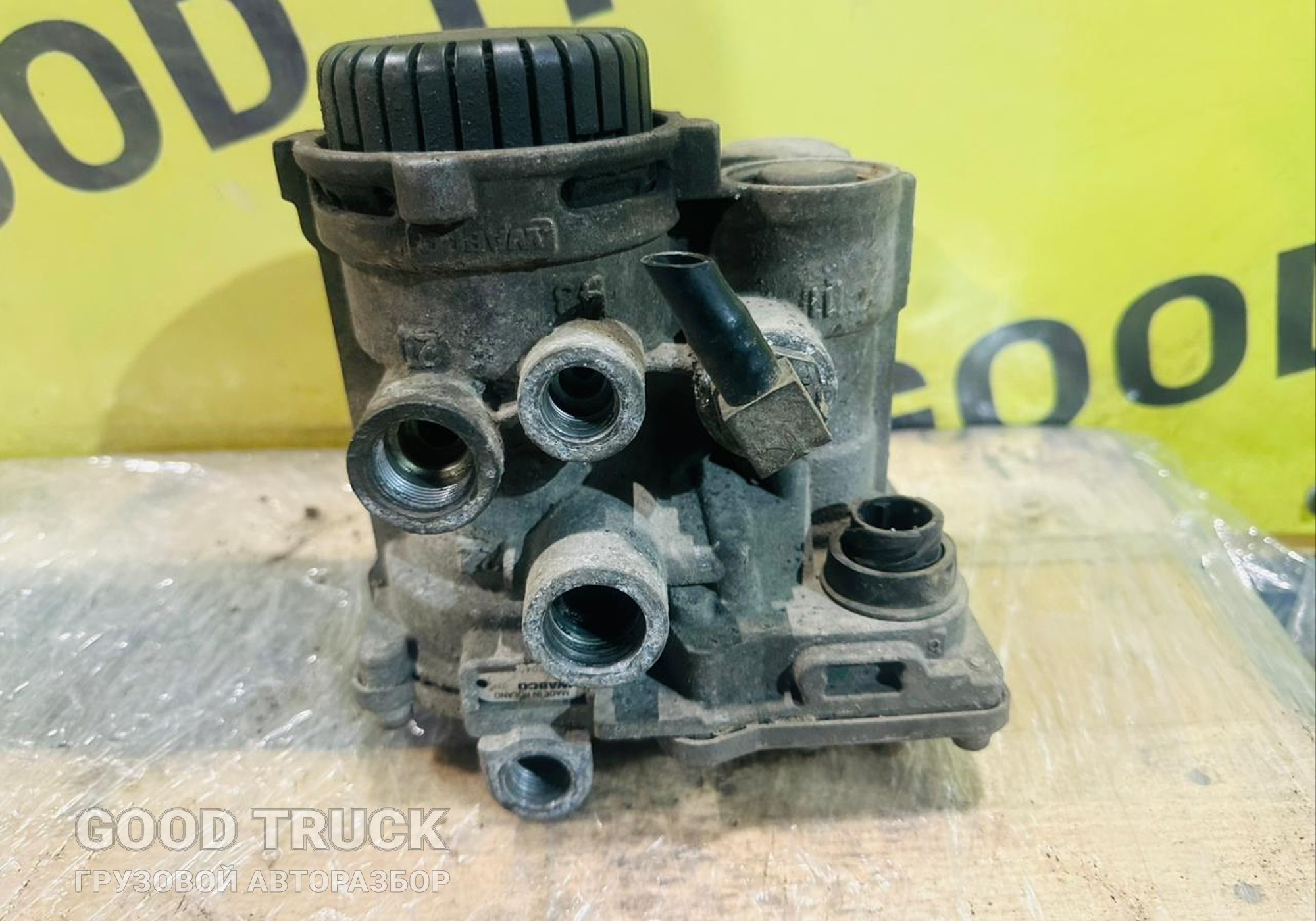 4802040020 Кран управления тормозами прицепа для Daf 95