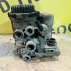 4802040020 Кран управления тормозами прицепа для Mercedes-Benz