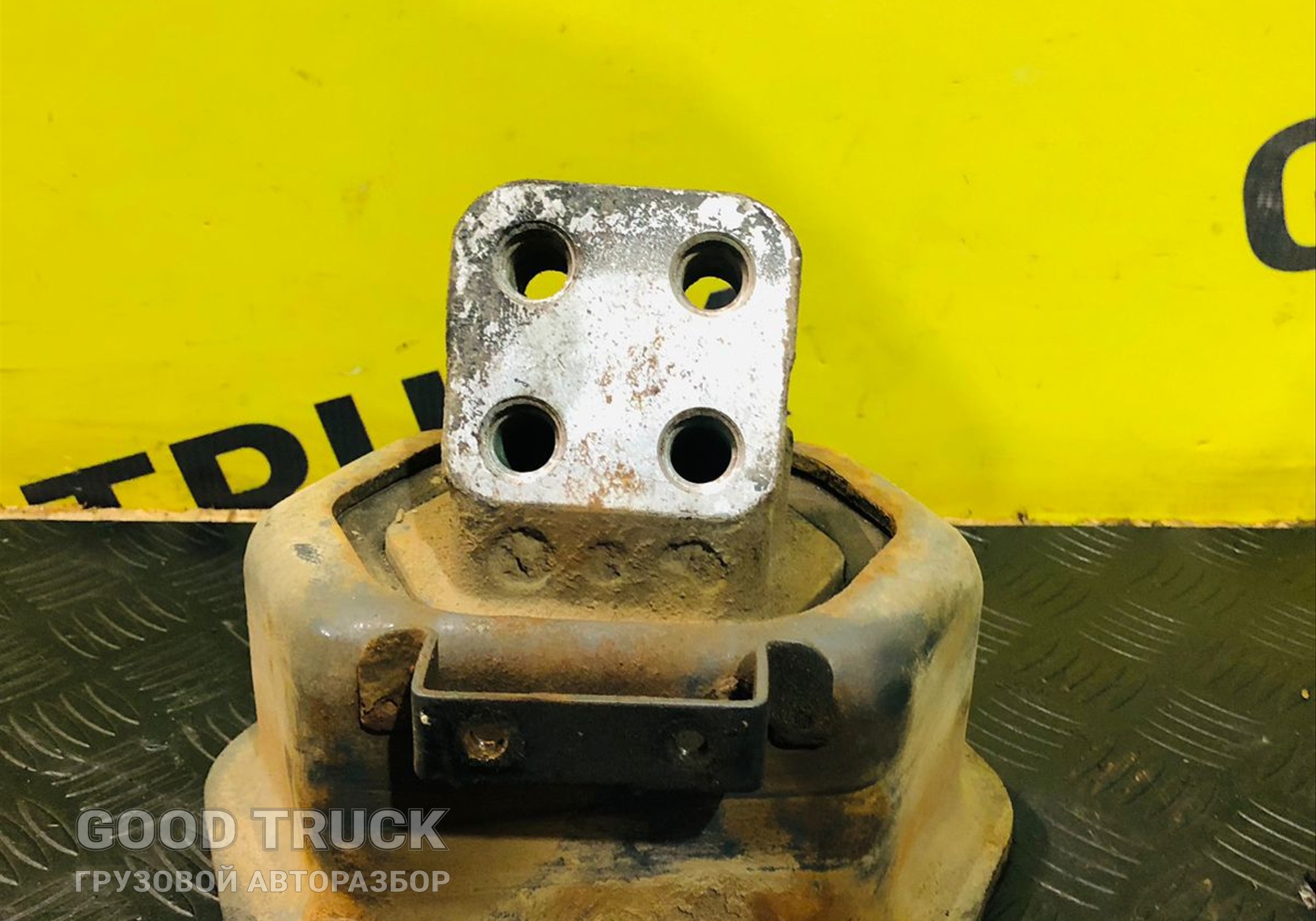 1806721 Подушкa двигaтеля зaдняя Daf XF для Daf XF105 (с 2005)