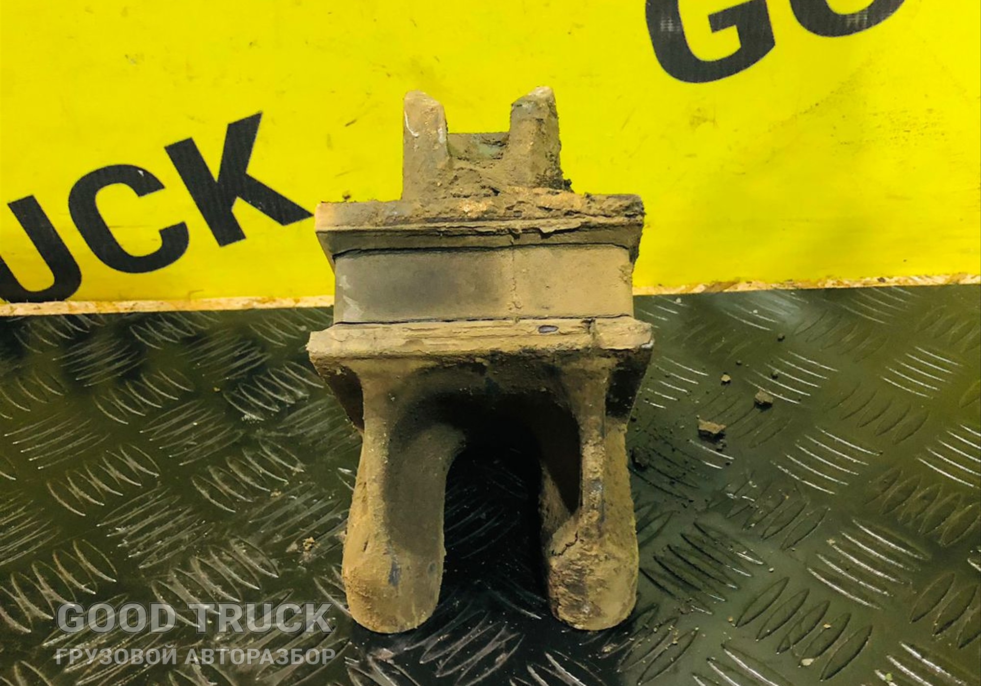 1806735 Подушка двигателя передняя DAF XF 105 для Daf XF105 (с 2005)