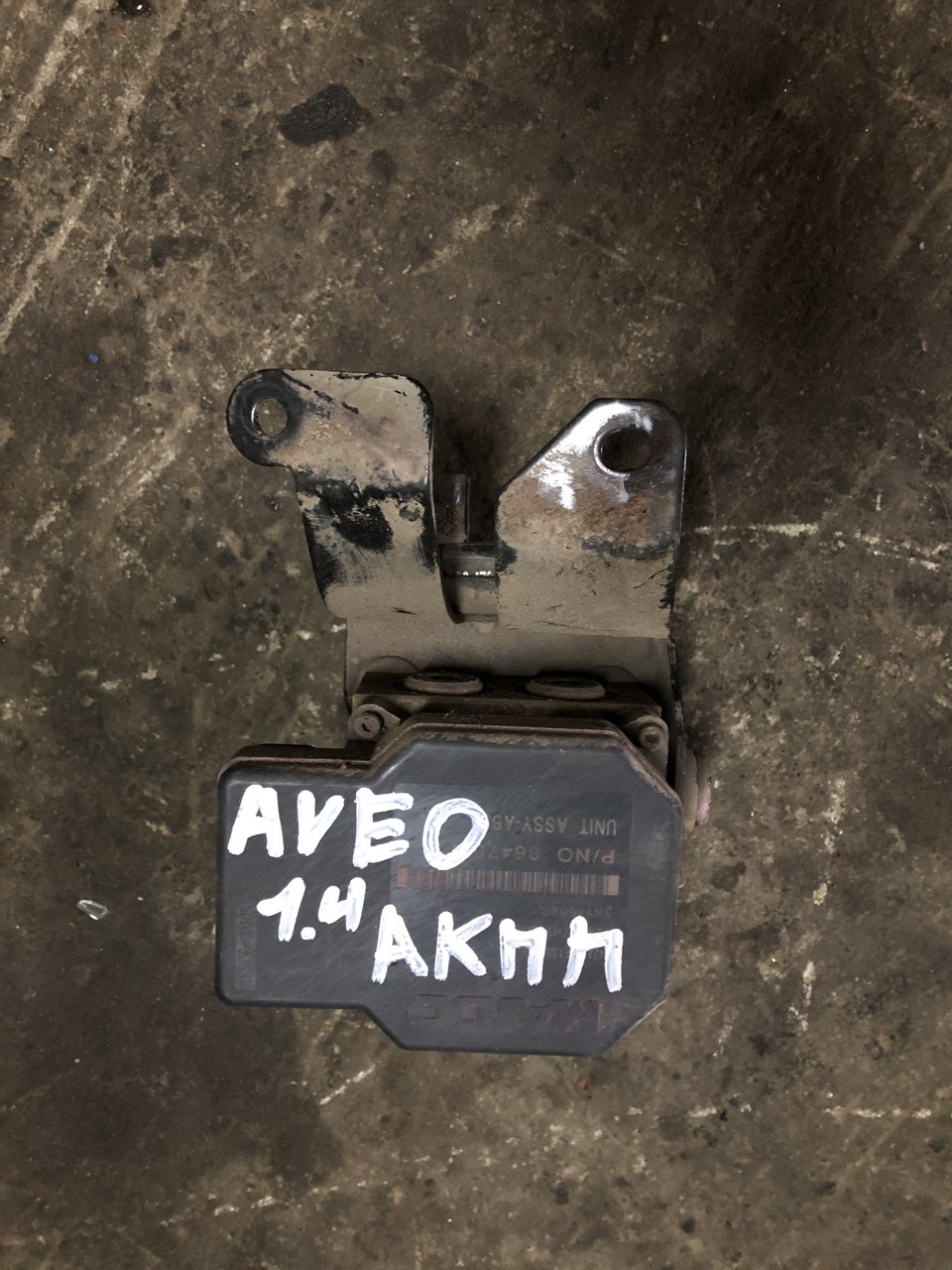 Блок ABS (насос) Chevrolet Aveo T200/T250