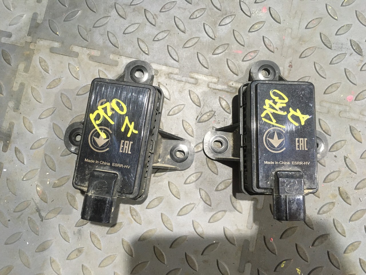 Датчик слепых зон правый / левый Chery Tiggo 7 Pro Max