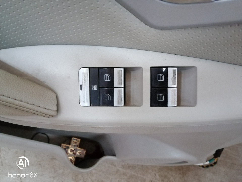 Блок управления стеклоподъемниками Lifan X60