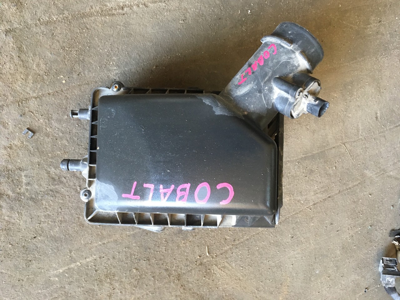 Воздушный фильтр (корпус) Chevrolet Cobalt II