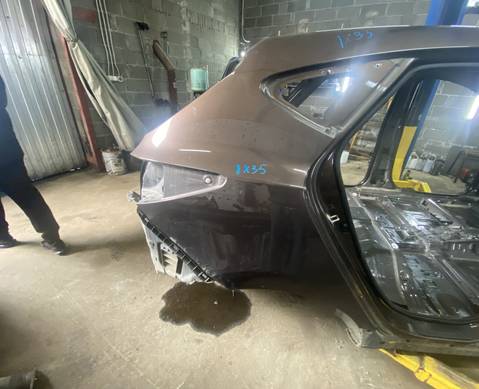 715042YC00 Крыло заднее правое для Hyundai ix35 (с 2010 по 2015)