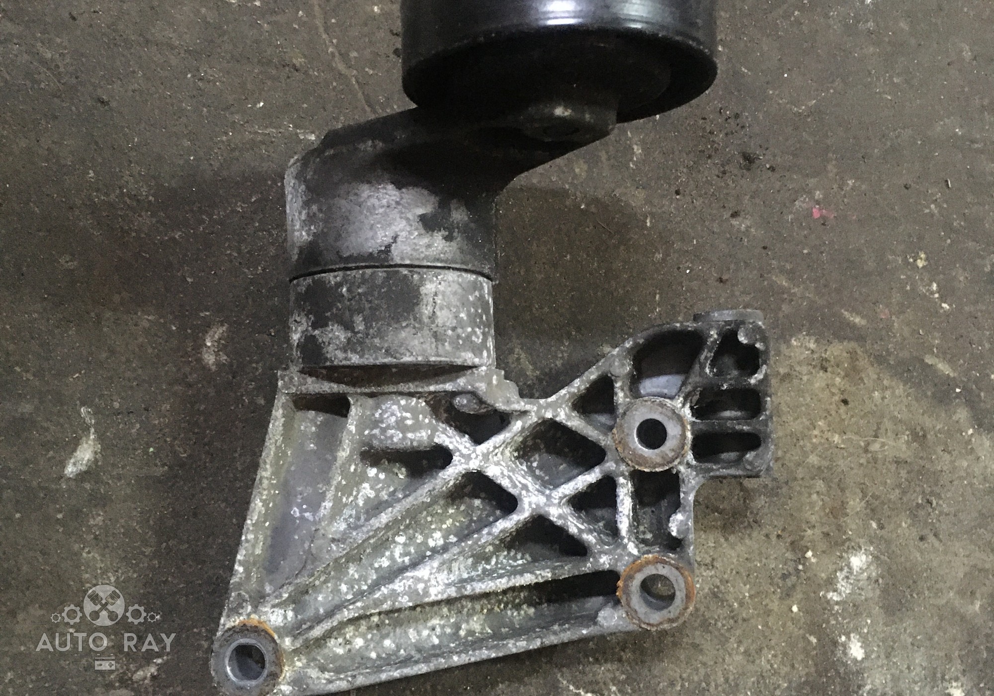 55563512 Натяжитель ремня X16XEL для Opel Zafira