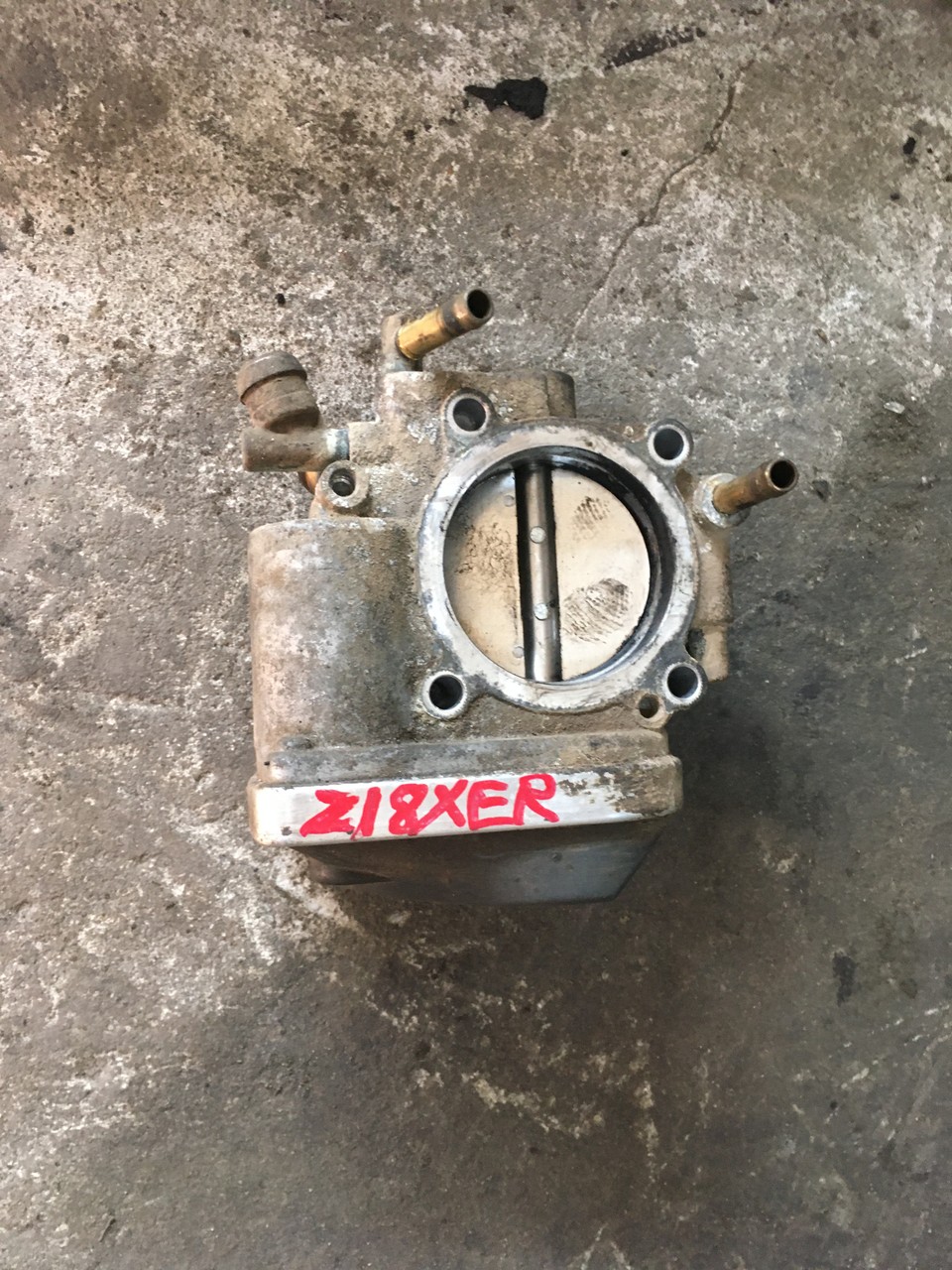 Заслонка дроссельная Z18XER Opel Astra H