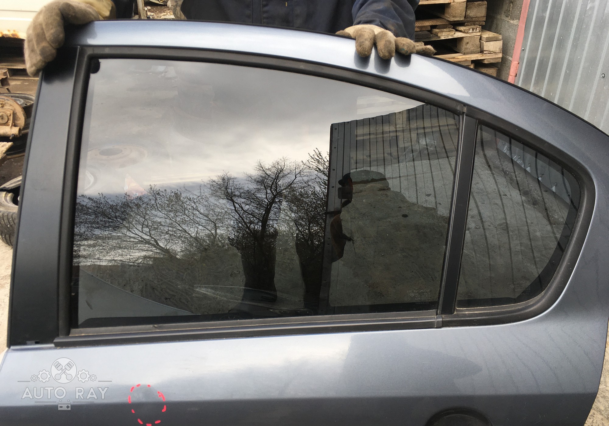 8453679J00 Стекло двери для Suzuki SX4 I Classic (с 2006 по 2014)