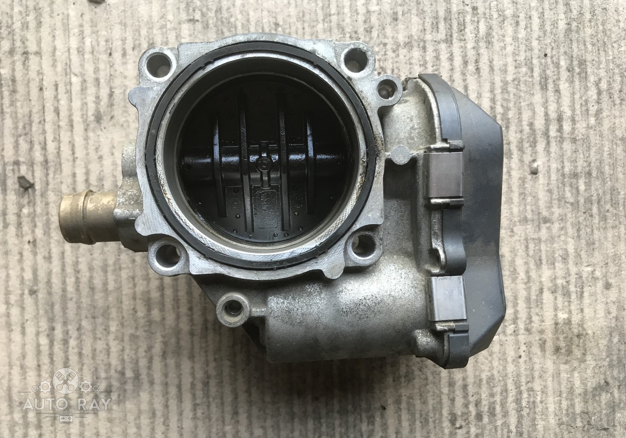 13547588625 Заслонка дроссельная для BMW X3
