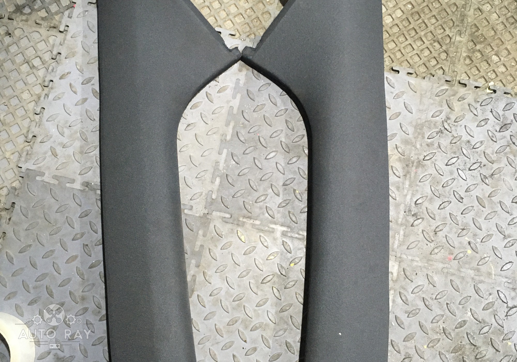 6055046800742 Обшивка стойки передняя левая для Geely Coolray (с 2020)