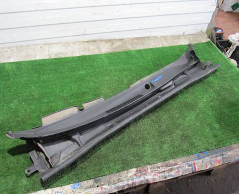 5570833300 Решетка стеклоочистителя (планка под лобовое стекло) для Toyota Camry XV70 (с 2017)