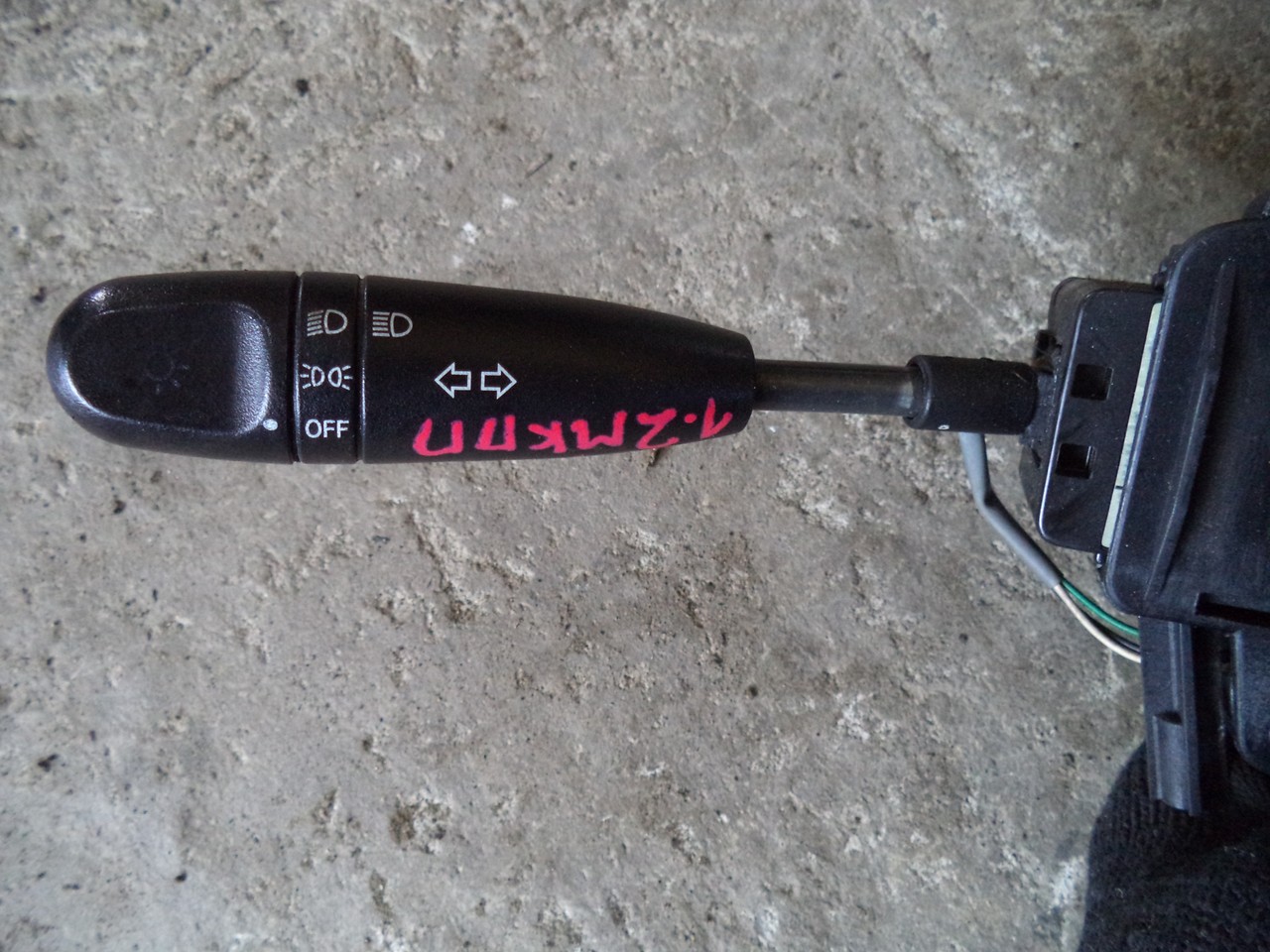 Переключатель подрулевой поворотов Chevrolet Aveo T200/T250