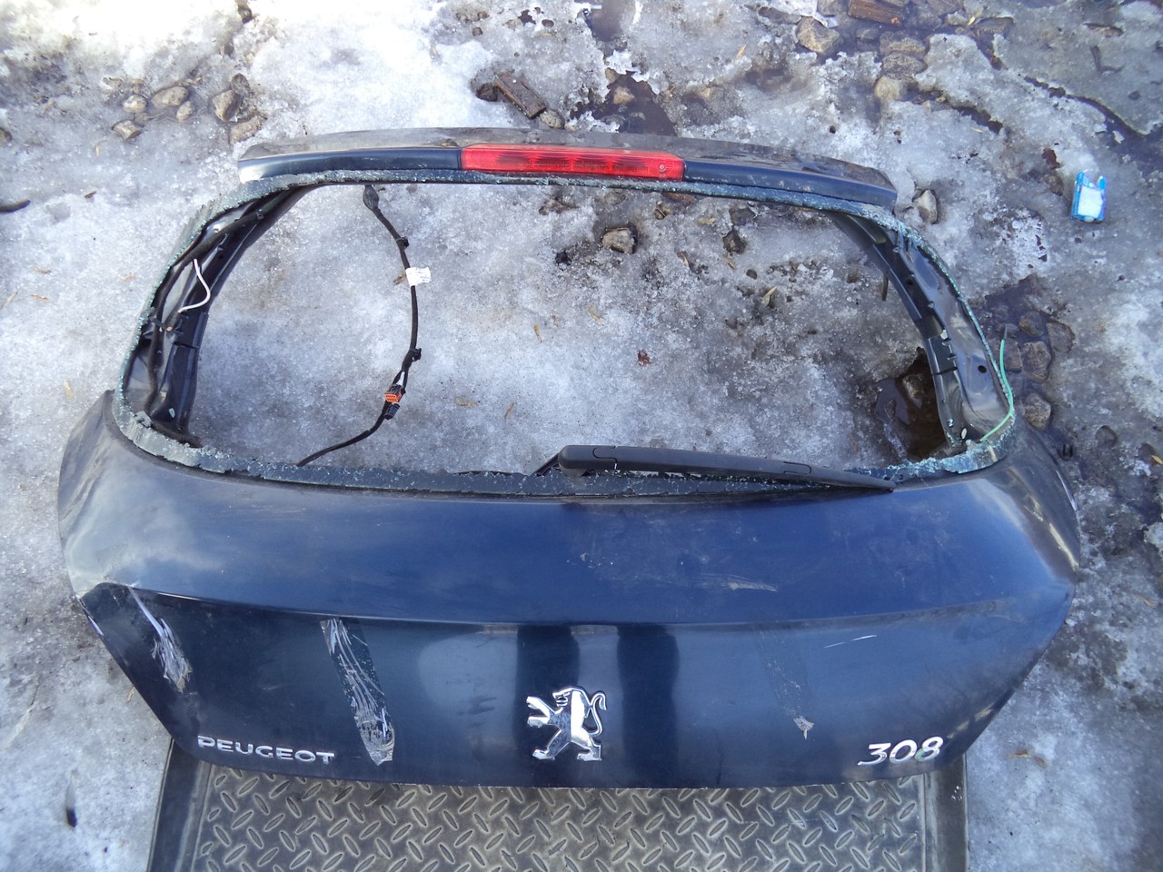 Дверь багажника Peugeot 308 I