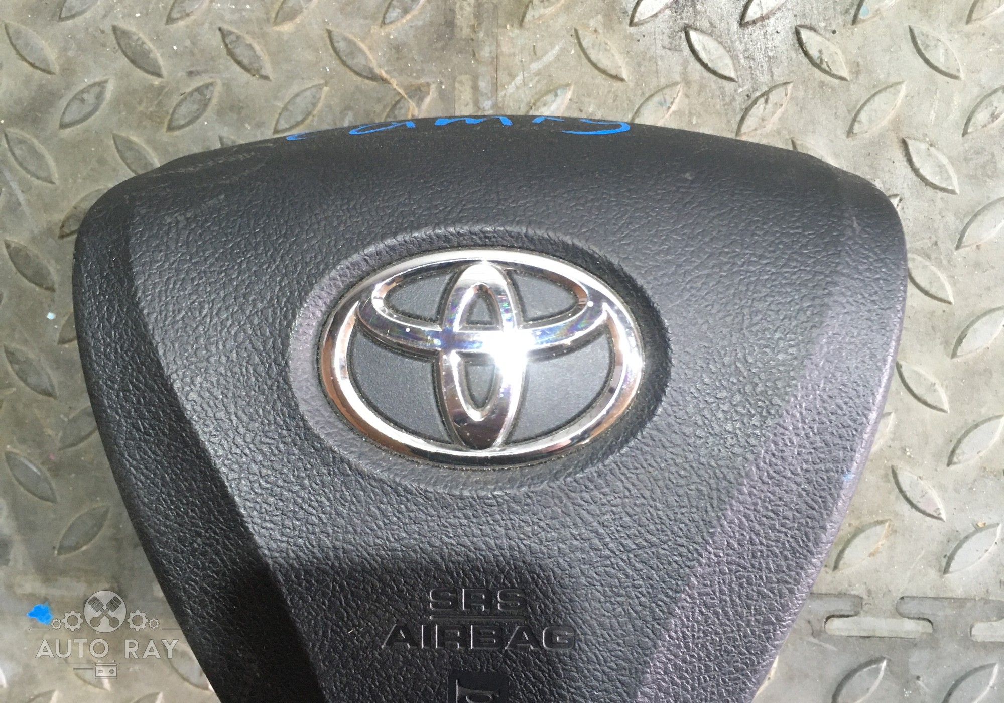 4513033540C0 Подушка безопасности водителя в руль для Toyota Camry XV50 (с 2011 по 2018)