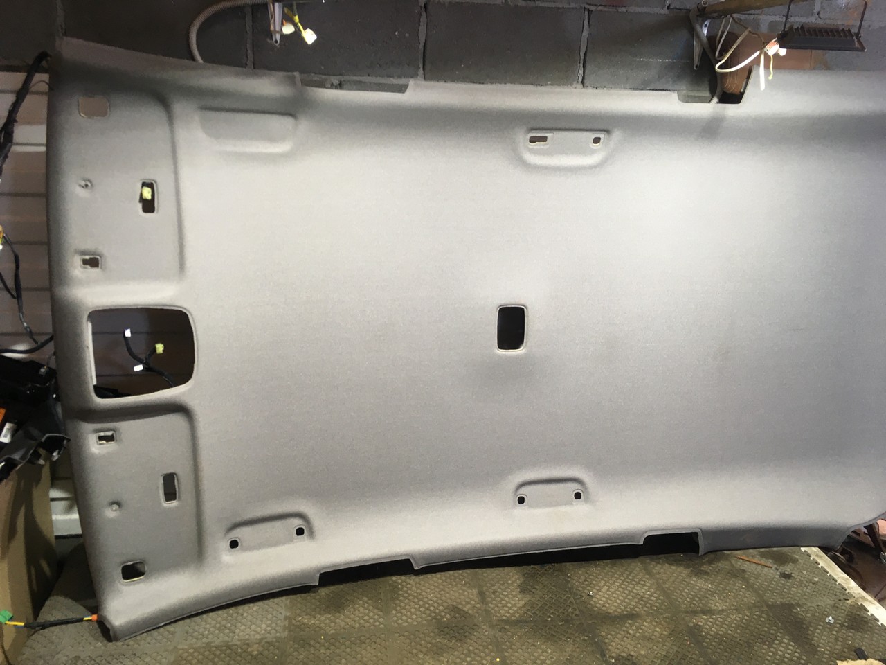 Обшивка потолка Hyundai Santa Fe IV