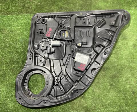 A1667305200 Стеклоподъемник электрический задний правый для Mercedes-Benz GLE W166 (с 2015 по 2018)