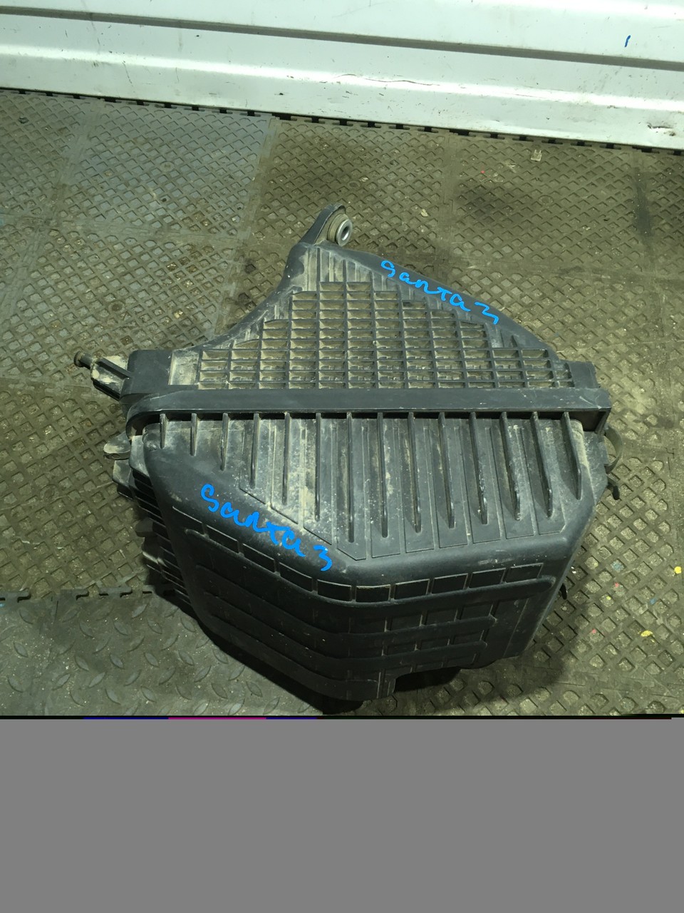 Воздушный фильтр / Корпус Hyundai Santa Fe III