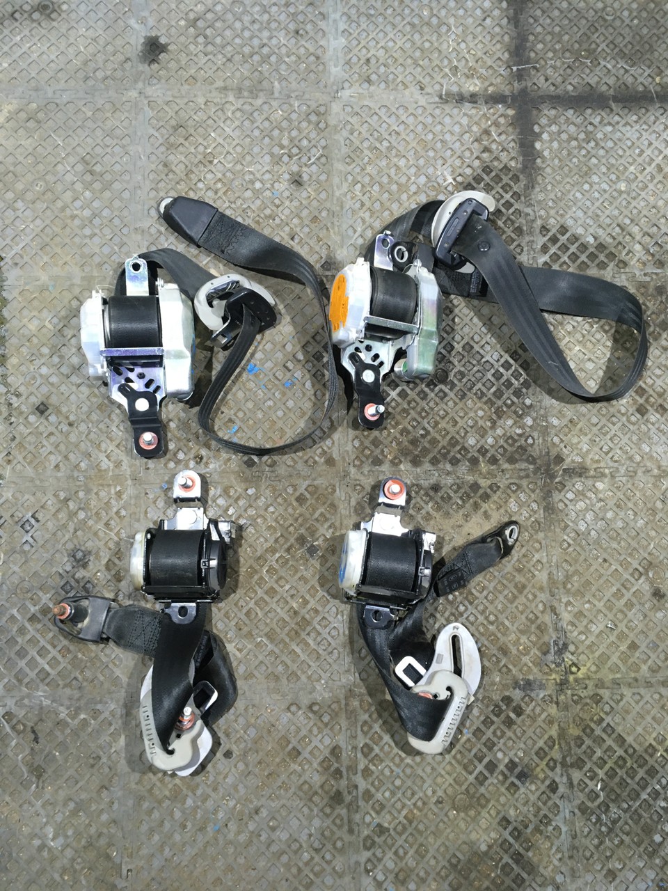 Ремень безопасности задний SsangYong Actyon I